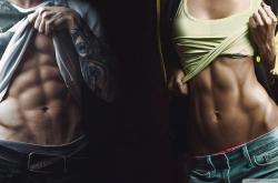 开云体育平台APP-铜墙铁壁与孤胆英雄，两种胜利的殊途同归