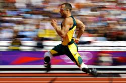 开云体育APP下载-硬仗引力，当新疆队的钢铁洪流，遇见小贾伦·杰克逊的宇宙