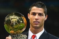 开云官方app入口-从红土绝杀到团体脊梁，辛纳的双面传奇，唯一连接蒙特卡洛与联合杯的孤胆英雄