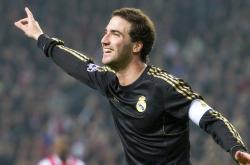 开云体育平台APP-以篮球为刃，以意志为甲，武切维奇独扛山东队险胜勇士