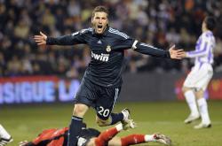 开云平台-论唯一性，当拉沃尔杯的逆转史诗改写温网的荣耀公式—兹维列夫刷新纪录的背后逻辑