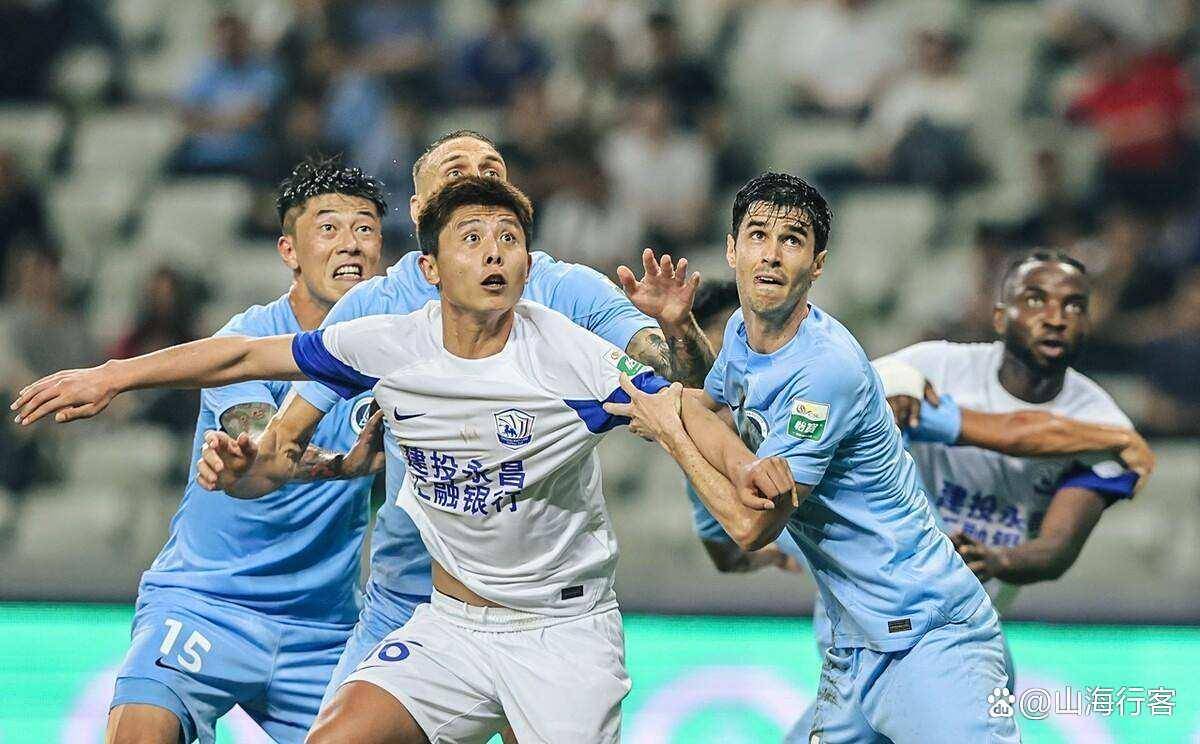 劳斯罗克斯主场大胜，英乙保级态势暂稳的简单介绍